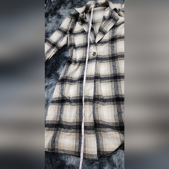 Plaid trench coat - Picture 2 of 4